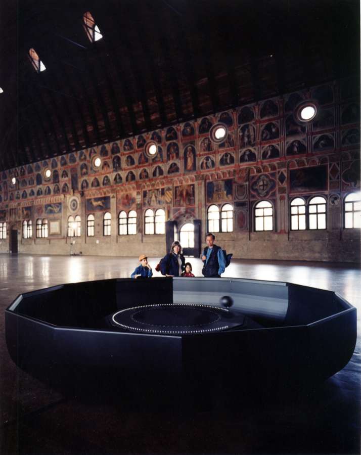 i03 - foucault’s pendulum, padova, italy, 2005-2006